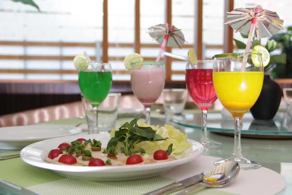 Hotel Green Olive Aurangabad  Buitenkant foto